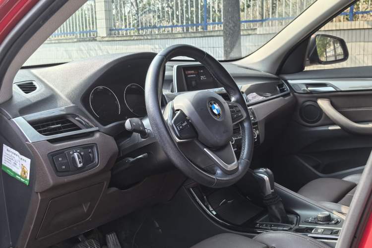 Used BMW X1 2019 sDrive18Li Premium Edition Interior 3