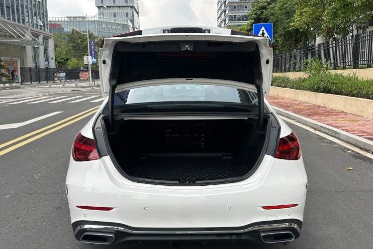 Used Mercedes-Benz C-Class 2023 C 260 L Sport Edition Exterior 6