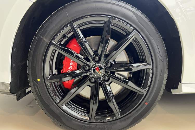 Used Hongqi H6 2024 2.0T ZhiShang Version
