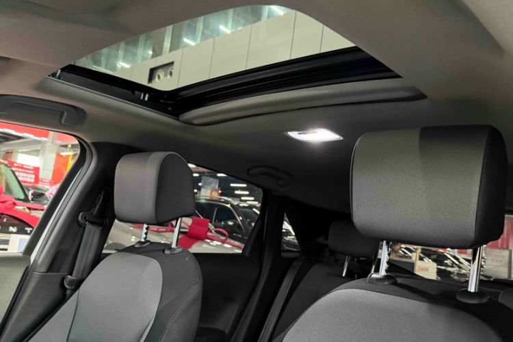 Used Honda Fit 2022 1.5L CVT Trendy Sunroof Edition
