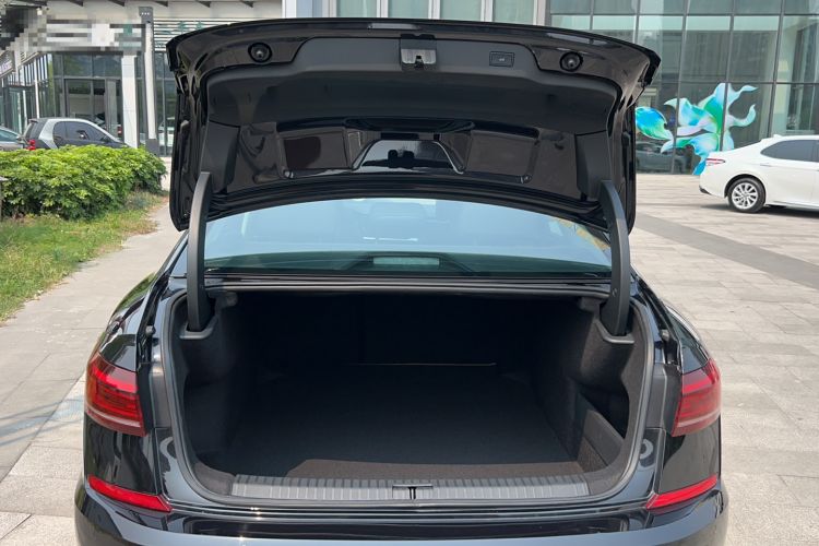 Used Volkswagen Passat 2024 380TSI Dragon Glory Edition Trunk