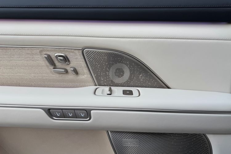 Used Nio ES8 2026 Model 6-seat Executive Luxury Edition