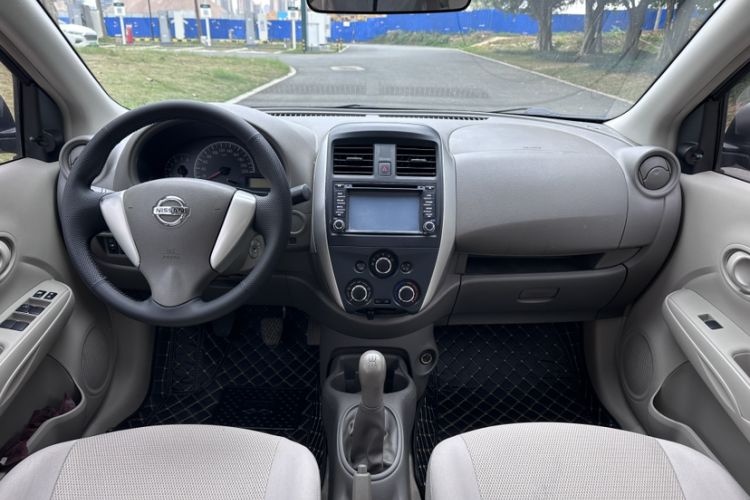 Used Nissan Sunny 2014 1.5XE Manual Comfort Edition
