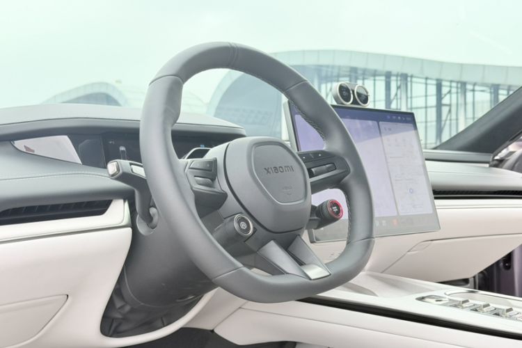 Used Xiaomi Auto SU7 2024 Four-Wheel Drive Ultra-Long Range Advanced Intelligent Driving Max Edition Interior 4