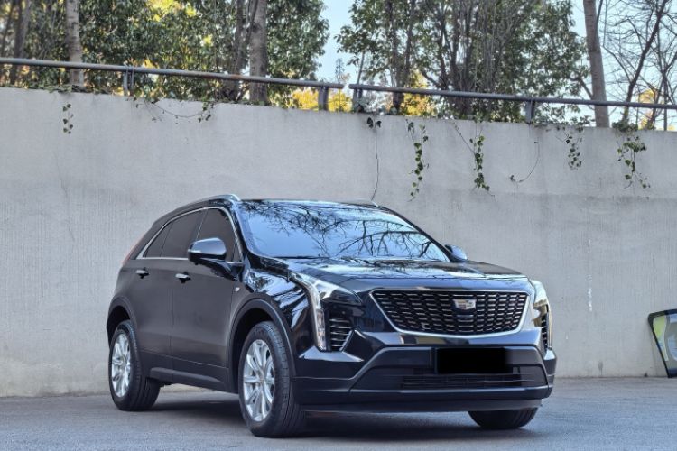 Used Cadillac XT4 2023 28T Two-Wheel Drive Fashion Edition