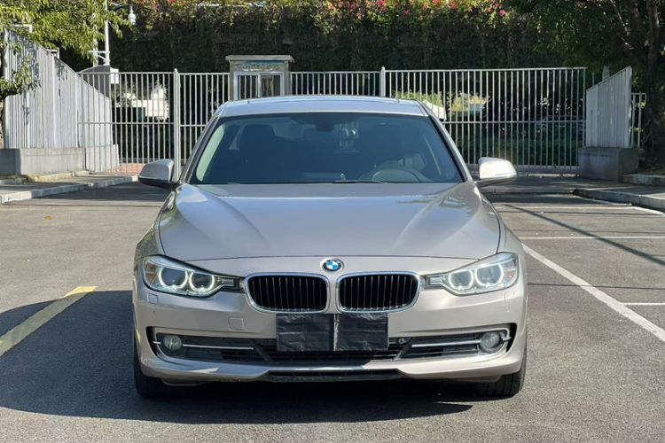Used BMW 3 Series 2014 320Li Fashion Model
