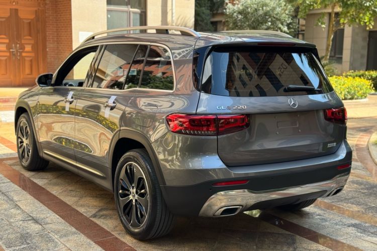 Used Mercedes-Benz GLB 2023 GLB 220 Fashion Model