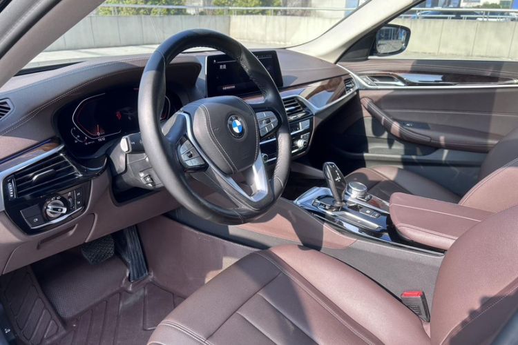 Used BMW 5 Series 2020 525Li Luxury Package