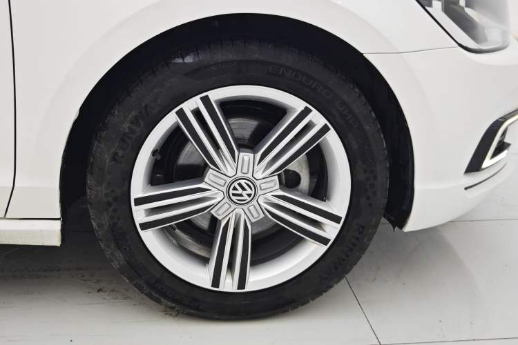 Used Volkswagen Lamando 2018 280TSI DSG Comfort Edition
