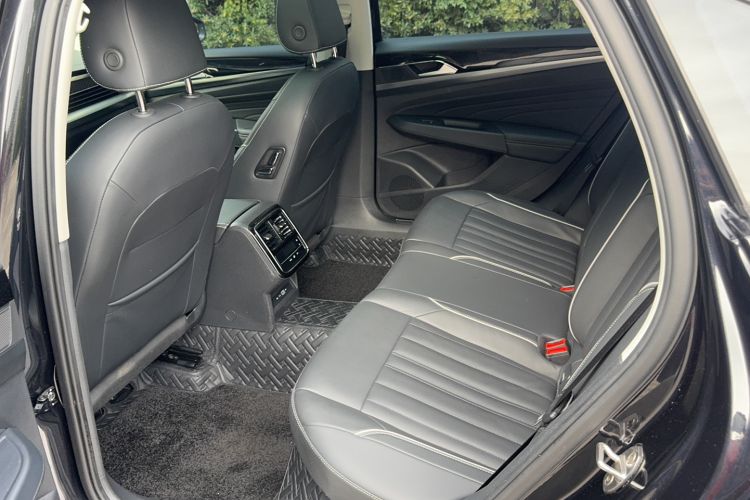 Used Volkswagen Passat 2023 330TSI Elite Edition
