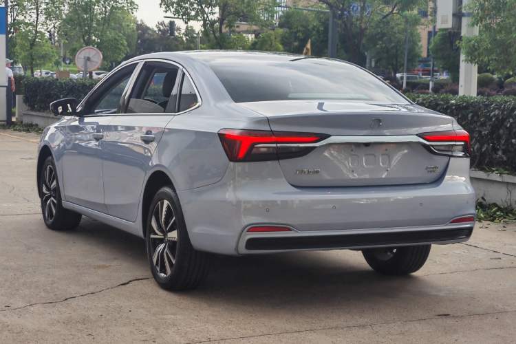 Used Rising ER6 2020 620 km Smart Edition