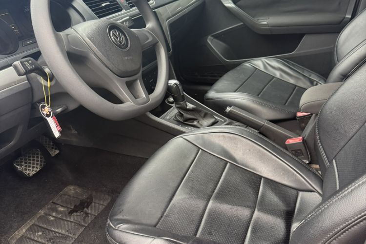 Used Volkswagen Lavida 2015 1.6L Automatic Fashion Edition