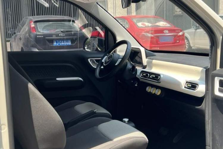 Used Wuling Hongguang MINIEV 2024 3rd Generation 215km Youth Edition