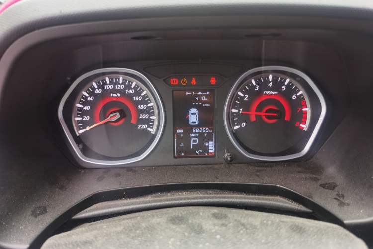 Used Soueast DX3 2016 1.5T CVT Jingcai Edition
