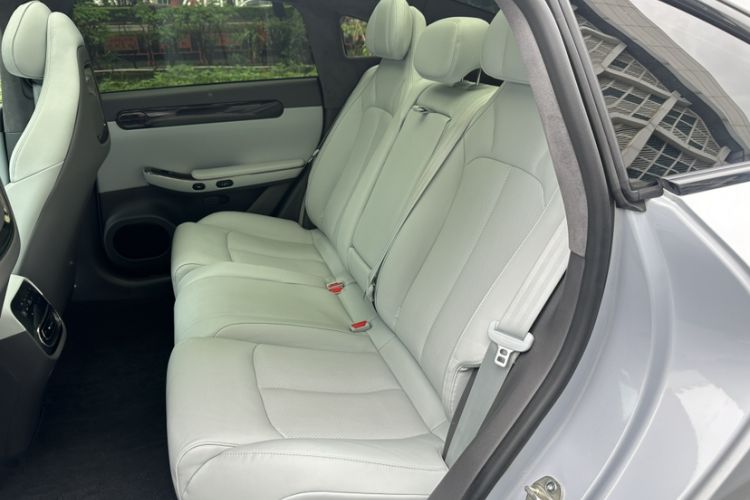 Used Leapmotor C01 2022 Four-Wheel Drive Dual-Motor High-Performance Version
