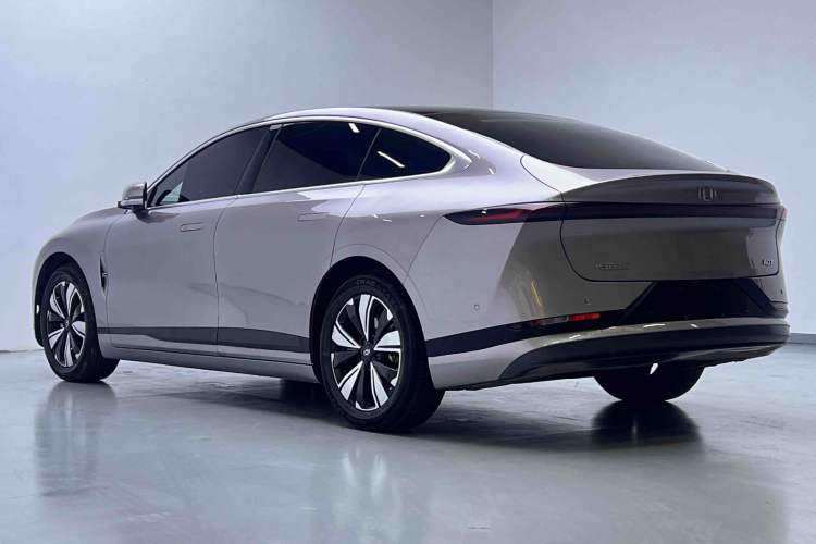 Used CHANGAN NEVO A07 2025 All-Electric "Real Bargain" 525 Luxury Model Exterior 4