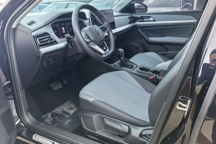 Used Volkswagen Lavida 2024 1.5L Automatic Starry Sky 5 Million Edition Interior 3