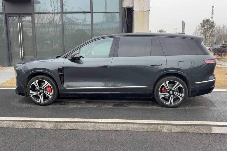 Used Nio ES8 2026 Model 7-seat Executive Luxury Edition
