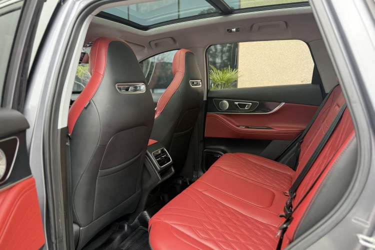 Used Chery Tiggo 7 PLUS 2023 Champion Edition 1.5TGDI DCT Prestige Model Interior 3