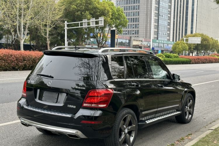 Used Mercedes-Benz GLK-Class 2013 Facelift GLK 300 4MATIC Fashion Edition Exterior 2