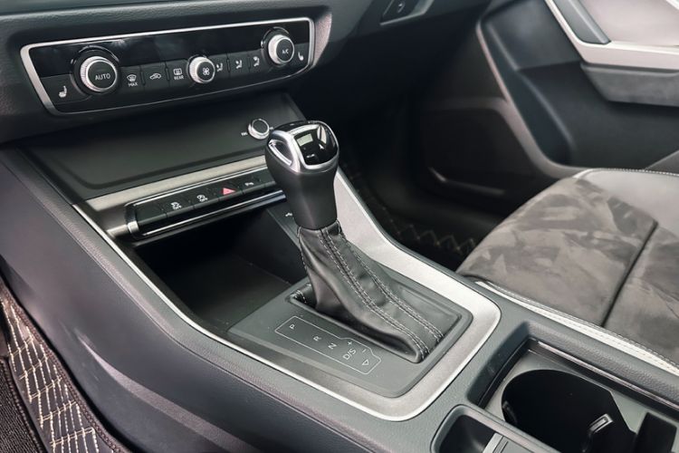 Used Audi Q3 2023 35 TFSI Progressive Dynamic Edition (1.4T) Interior 2