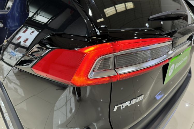 Used Toyota Wildlander 2022 2.0L CVT Four-Wheel Drive Luxury Edition Exterior 8