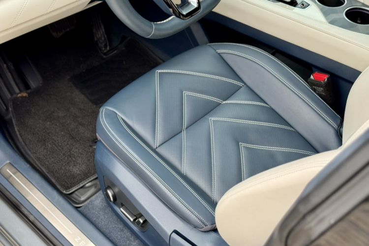 Used Zeekr 001 2021 Ultra-Long Range Dual-Motor YOU Version
