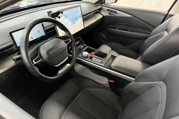 Used Wuling Xingguang 2024 Co-Creation Edition 510 Advanced Model
