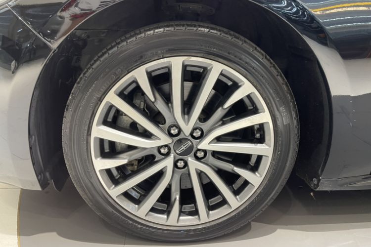 Used Lincoln Continental 2017 2.0T Two-Wheel-Drive Luxury Edition