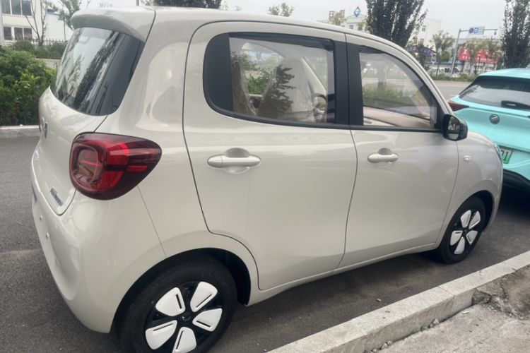 Used Wuling Hongguang MINIEV 2025 Four-Door Version Advanced Edition