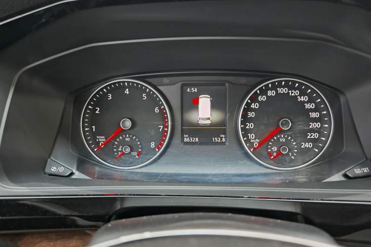 Used Volkswagen Multivan 2019 2.0 TSI 4x4 Prestige Edition 7-Seater
