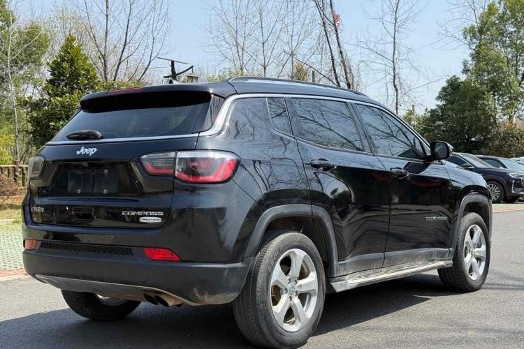 Used Jeep Compass 2017 200T Automatic Family Edition