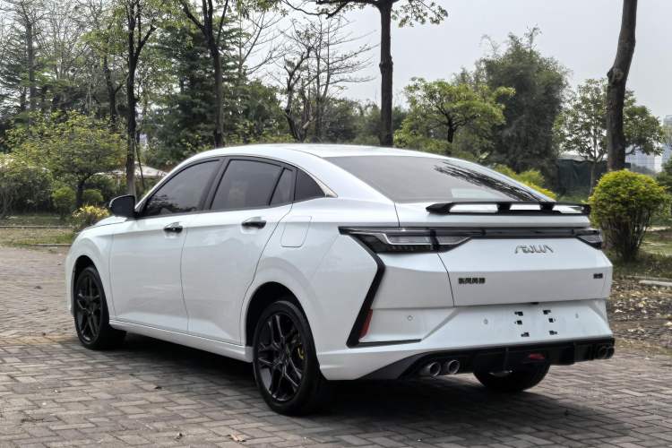 Used Dongfeng Aeolus Yixuan 2023 Mach Edition 1.5T Automatic Pursuit Rider Version
