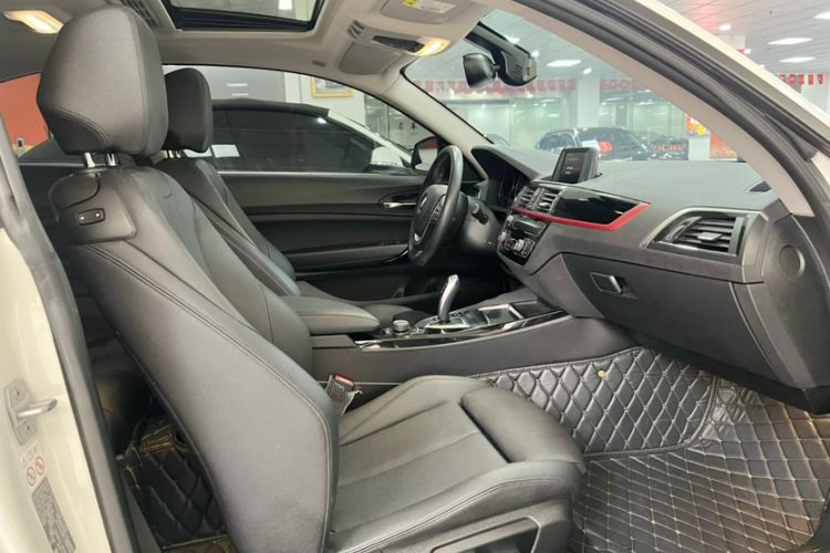 Used BMW 2 Series 2019 225i Sport Design Package Right Front Seat