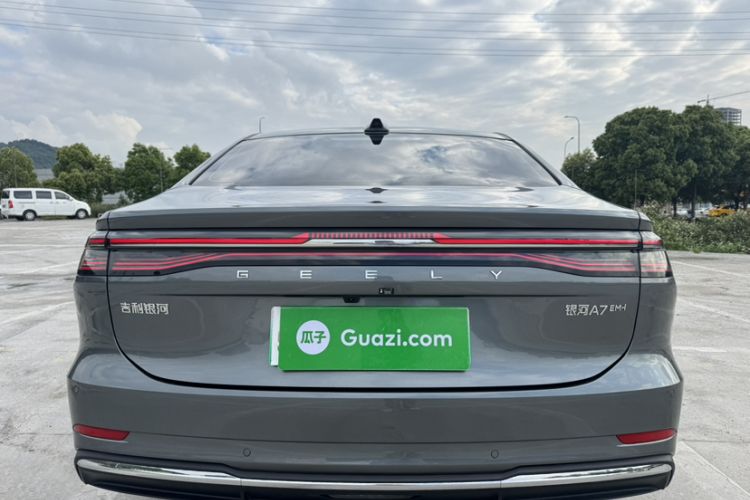 Used Geely Galaxy A7 2025 Model EM-i 70km Launch Edition Exterior 12