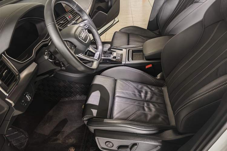 Used Audi Q5L 2022 Updated 40T Luxury Dynamic Edition
