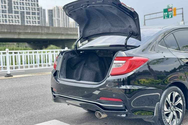 Used Honda Crider 2016 1.8L CVT Comfort Version
