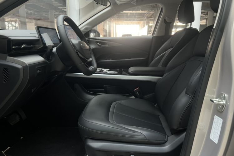 Used Wuling Xingguang 2024 Co-Creation Edition 510 Advanced Model