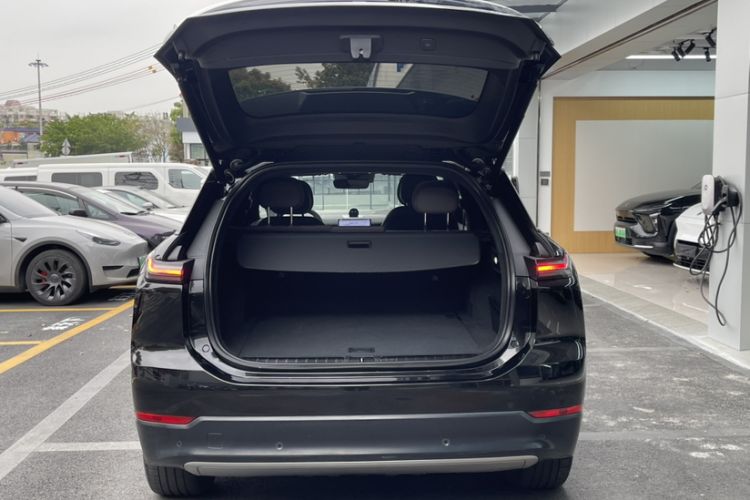 Used Nio ES7 2022 75 kWh Trunk