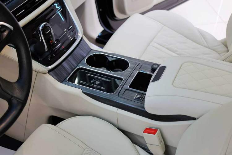 Used Buick GL8 2020 Avenir Avia Six-Seat Deluxe Edition