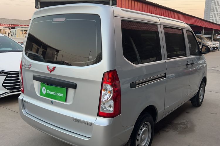 Used Wuling Rongguang S 2023 1.5L Base Version 5/7 Seats