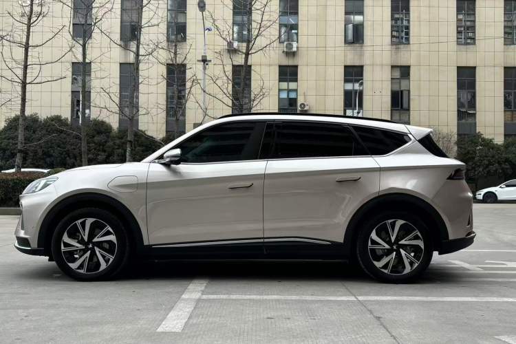 Used ARCFOX Alpha T6 2025 688MAX 175kW
