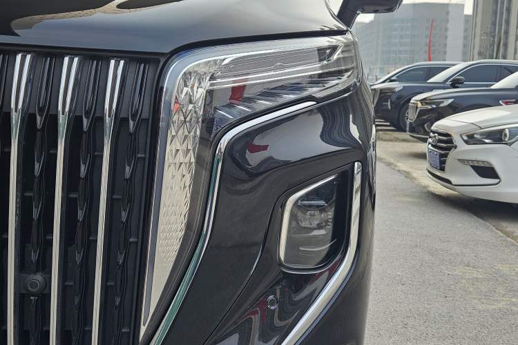 Used Hongqi HQ9 2023 2.0T Smart Connect Flagship Edition