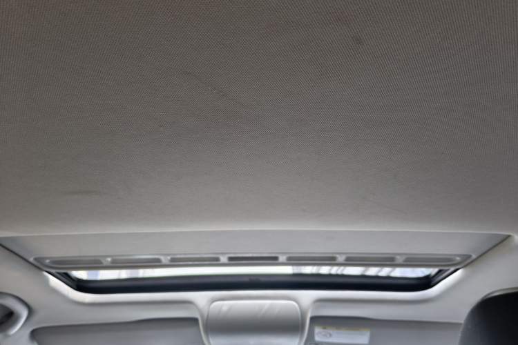 Used Volkswagen Polo 2016 1.6L Automatic Comfort Model