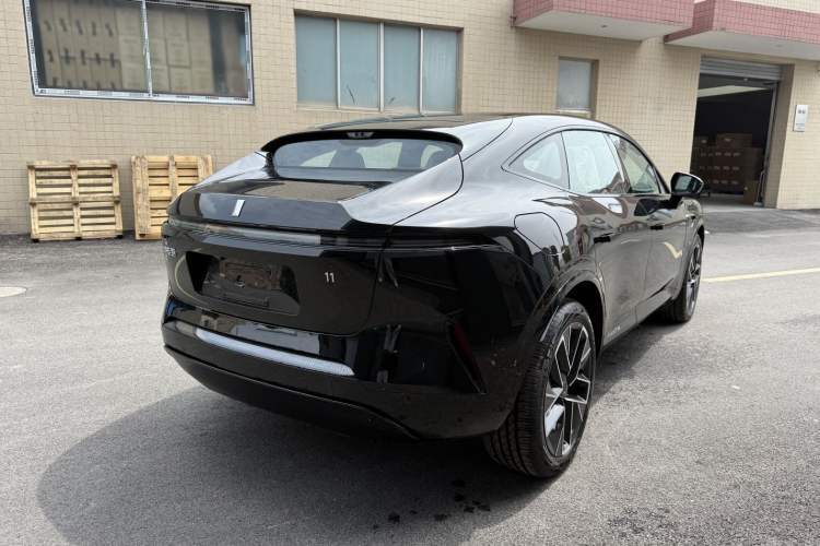 Used Avatr 11 2025 Ultra Extended-Range Edition
