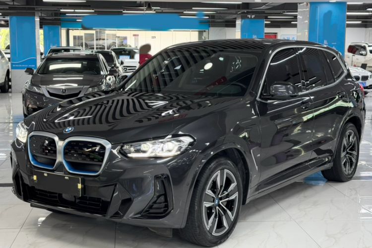 Used BMW iX3 2022 Leading Model