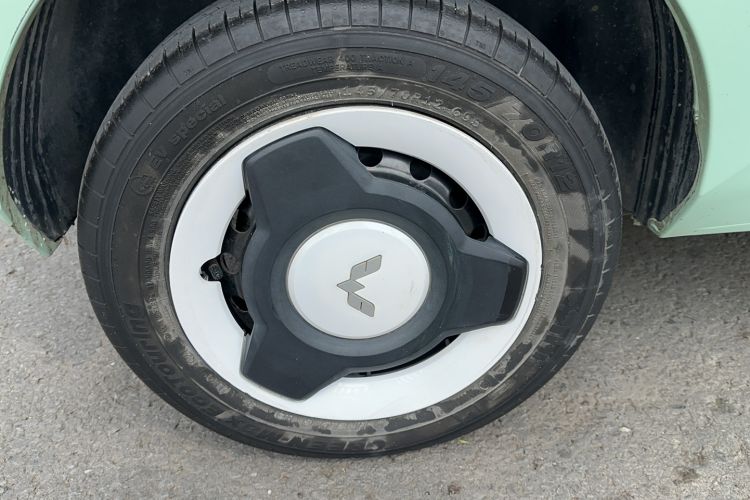 Used Wuling Hongguang MINIEV 2021 Macaron Fashion Model Lithium Iron Phosphate Exterior 3