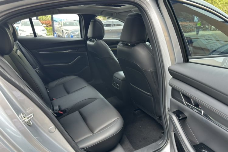 Used Mazda 3 Axela 2021 2.0L Automatic Zhi Rui Edition
