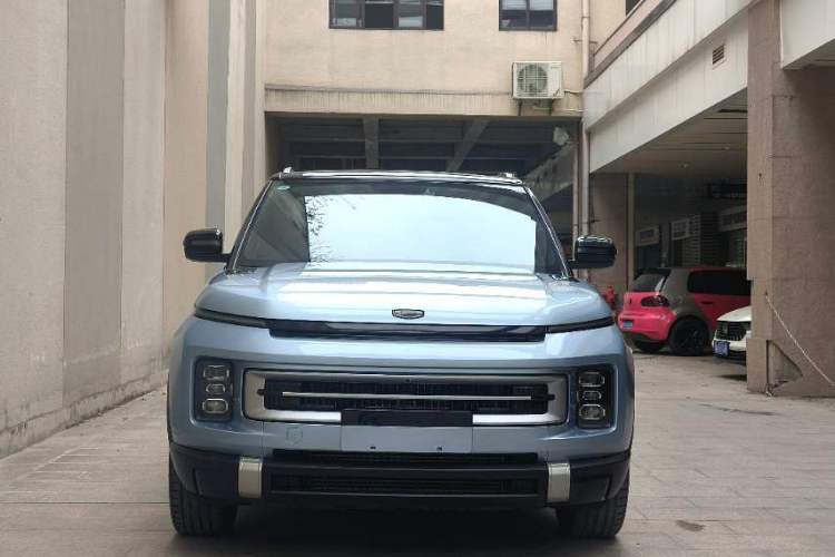 Used Geely Auto icon 2023 1.5TD Chocolate Smoothie Edition Exterior 1