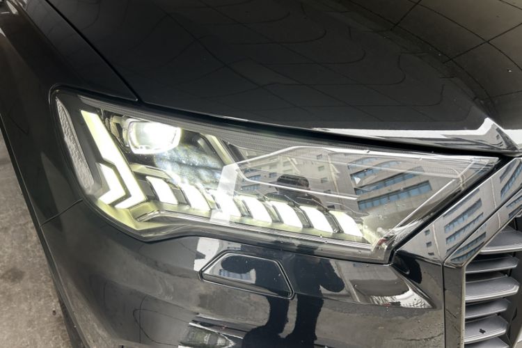 Used Audi Q7 2023 55 TFSI quattro S line Sport Edition Left Front Headlight